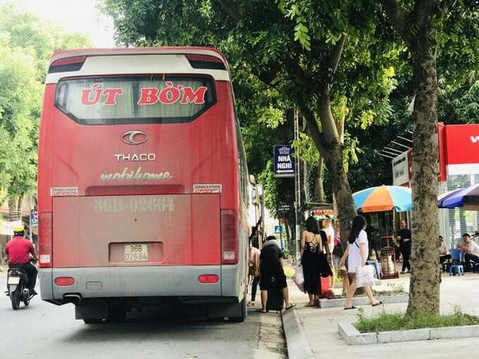 Yêu cầu các sở địa phương chỉ đạo lực lượng thanh tra tăng cường kiểm tra, giám sát trên các tuyến đường xảy ra hiện tượng nhiều 'xe dù, bến cóc'