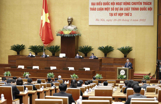 Hội nghị Đại biểu Quốc hội chuyên trách diễn ra sáng 28/3 tại Hội trường Diên Hồng theo hình thức trực tiếp và trực tuyến tại các điểm cầu địa phương - Ảnh: VGP/Lê Sơn