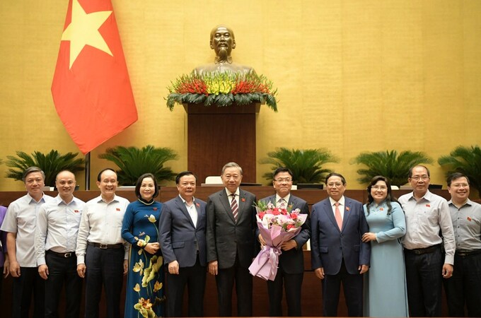 Bộ trưởng Bộ Tư pháp Lê Thành Long được Quốc hội phê chuẩn bổ nhiệm làm Phó Thủ tướng.
