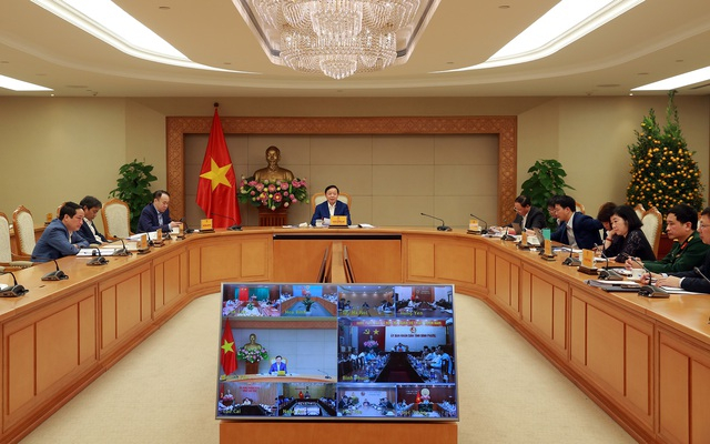 Phó Thủ tướng Trần Hồng Hà giao Bộ TN&MT phối hợp với Bộ KH&ĐT, các bộ, ngành liên quan xây dựng văn bản trình cấp thẩm quyền uỷ quyền các địa phương triển khai Kế hoạch thực hiện quy hoạch, kế hoạch sử dụng đất trên địa bàn -