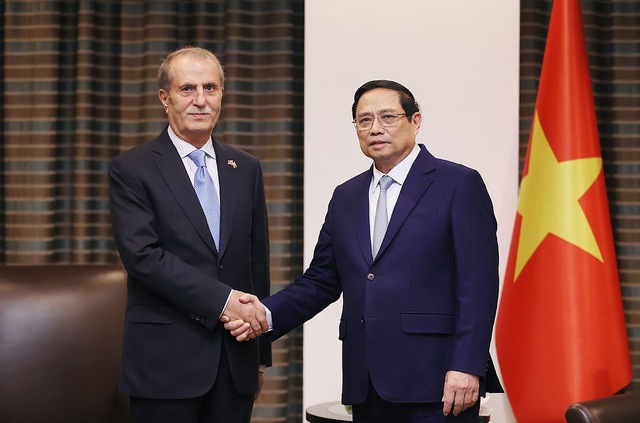 Thủ tướng Phạm Minh Chính đã tiếp lãnh đạo Tập đoàn IC Holdings, tập đoàn đa ngành hàng đầu Thổ Nhĩ Kỳ hoạt động chủ yếu trong lĩnh vực xây dựng - Ảnh: VGP