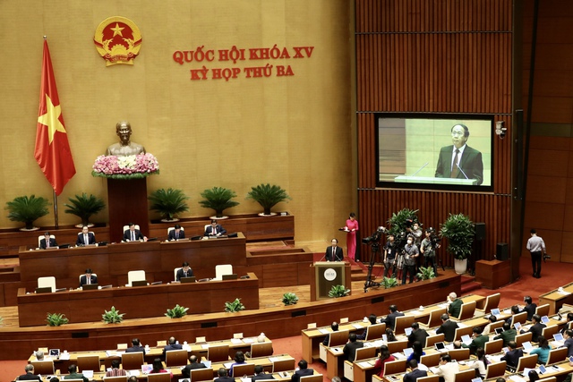 Chính phủ đã dành nhiều thời gian phối hợp chặt chẽ với Quốc hội và các cơ quan liên quan để thực hiện công tác xây dựng, hoàn thiện thể chế - Ảnh: VGP/Nhật Bắc
