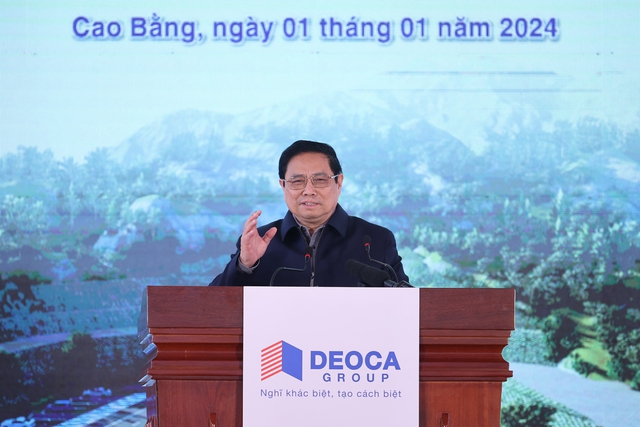 Thủ tướng đánh giá dự án cao tốc Đồng Đăng – Trà Lĩnh có tính chất, ý nghĩa rất quan trọng, góp phần triển khai chỉ đạo của Tổng Bí thư Nguyễn Phú Trọng về phát triển hạ tầng giao thông với các tỉnh còn khó khăn