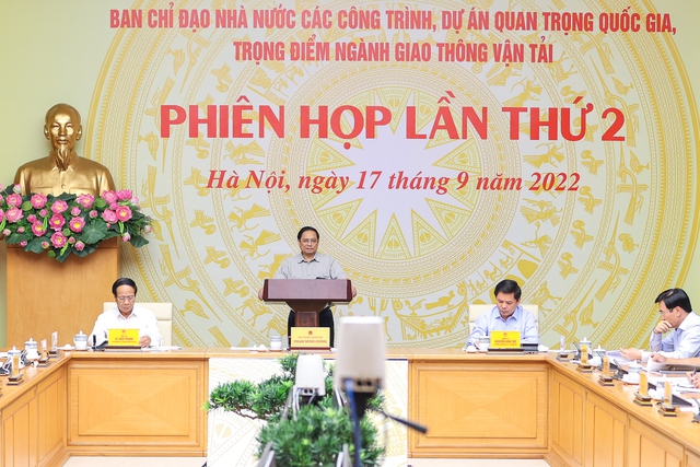 Thủ tướng cho rằng “đường đi đến đâu, văn minh đi đến đó; địa phương nào giao thông phát triển thì kinh tế-xã hội phát triển”