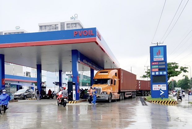 Một điểm bán xăng của PVOil.