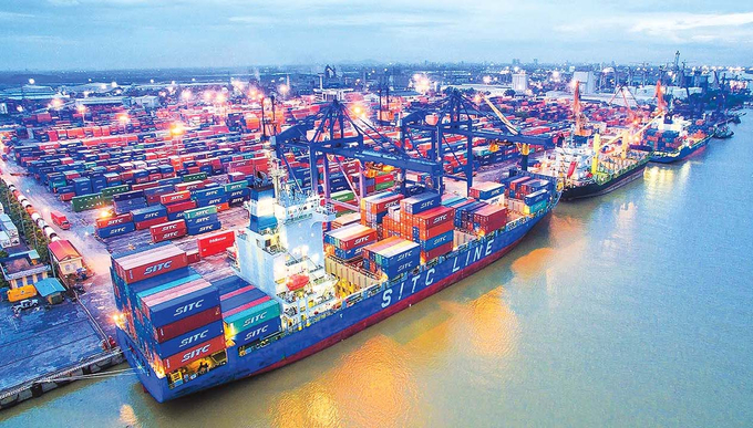 Ứng dụng phần mềm cảng điện tử (E-port) giảm thời gian giao dịch rút ngắn hơn một nửa