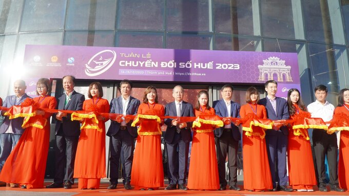 chuyển đổi số