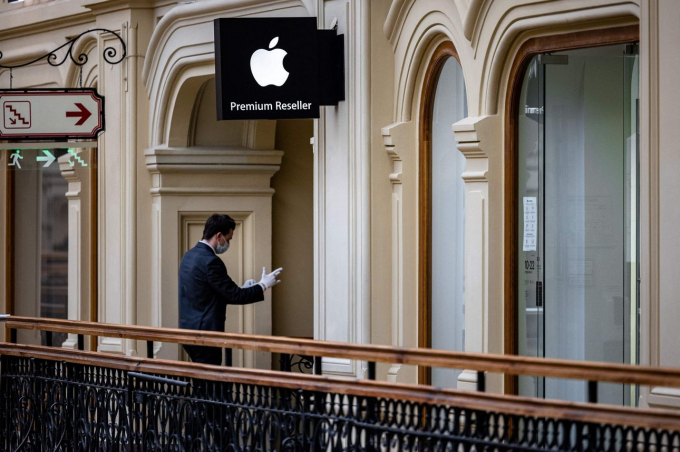 Một cửa hàng Apple tại thủ đô Moscow, Nga | Ảnh: Getty