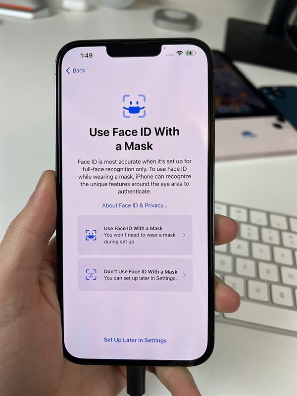 Tính năng mở khóa mới trên iOS 15.4 Beta 1 | Nguồn: TheVerge