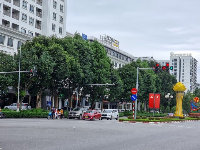 Tại điểm ngã tư Lý Thái Tổ - Huyền Quang Phòng CSGT Công an tỉnh đã gửi thông báo và xử phạt 3.907 trường hợp, thu nộp Kho bạc Nhà nước hơn 15 tỷ đồng.
