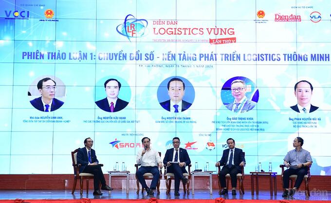 Các đại tham dự phiên thảo luận. Ảnh: Diễn đàn doanh nghiệp