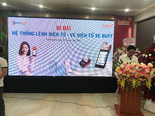 Ông Nguyễn Mạnh Hà - Chủ tịch HĐQ Công ty Hà Lan khẳng định luôn sẵn sàng tiếp thu các ý tưởng mới, sáng tạo mới