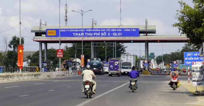 Cục Đường bộ VN tạm dừng thu phí tại các trạm thu phí thuộc dự án Đầu tư xây dựng mở rộng QL51 đoạn Km0+900 - Km73+600 theo hình thức hợp đồng BOT vào thời điểm 7 giờ ngày 13/1/2023