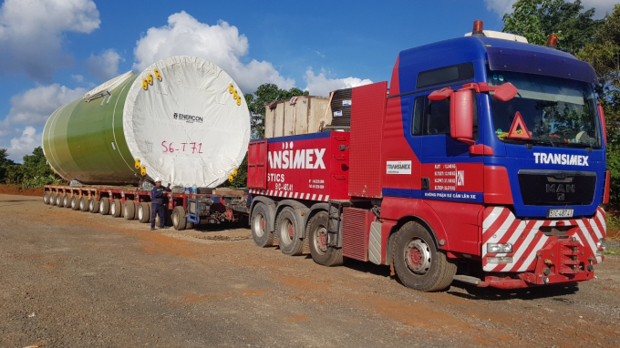 Công ty Cổ phần Vận tải Transimex (TOT) đã được chấp thuận niêm yết tại Sở Giao dịch chứng khoán Hà Nội (HNX). Tuy nhiên, ngày niêm yết chính thức của TOT trên HNX vẫn chưa được chốt chính thức.