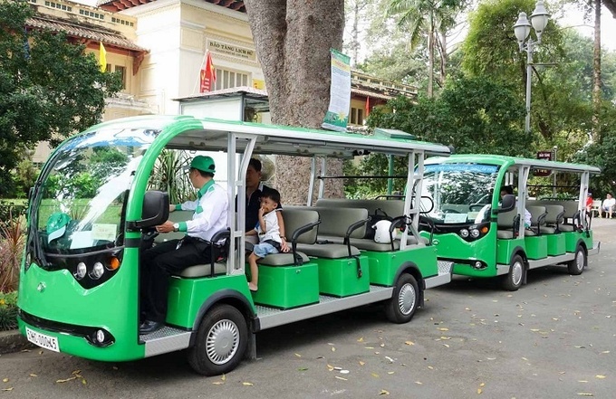 Đại diện Mai Linh cho biết thời gian đầu, tuyến D1 mỗi ngày gần 70 chuyến, hoạt động thu hút nhiều khách