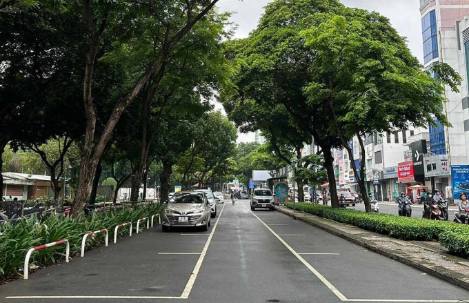 Từ nay đến trước ngày 30/7, các cơ quan, đơn vị khẩn trương rà soát, cung cấp cho Sở GTVT TPHCM các vị trí đất do Nhà nước quản lý phù hợp để xây dựng