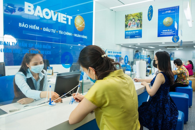 Tổng doanh thu hợp nhất cả năm 2021 trước soát xét đạt 50.380 tỷ đồng, tăng 2,8% so với năm 2020