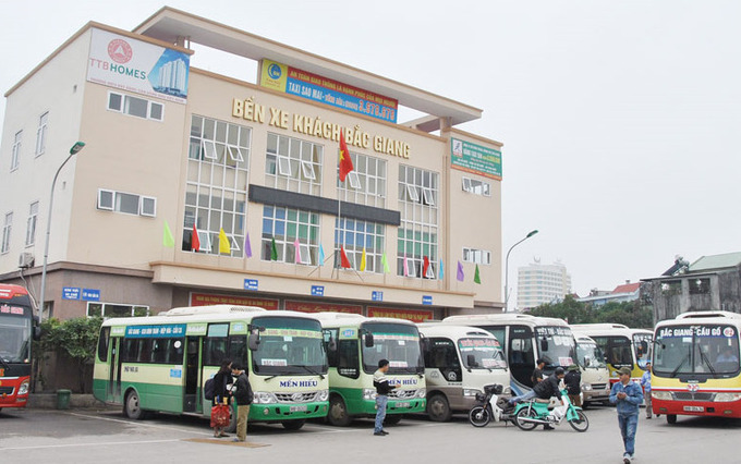 Hiện lượng xe vào Bến xe khách Bắc Giang chỉ bằng 80% so với thời điểm trước khi có dịch Covid-19