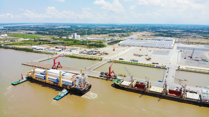Chi phí hạ tầng cứng chưa đồng bộ nên chi phí logistics cho xuất khẩu nông sản trung bình chiếm tỷ lệ khoảng 20 - 25%, khá cao so với các nước trong khu vực