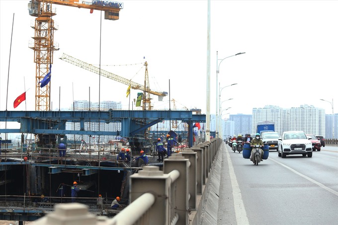 Giá trị giải ngân 8 tháng qua tập trung ở các dự án cao tốc Bắc Nam, đạt hơn 36.200 tỷ đồng, chiếm tỷ trọng gần 74% giá trị giải ngân của cả Bộ GTVT