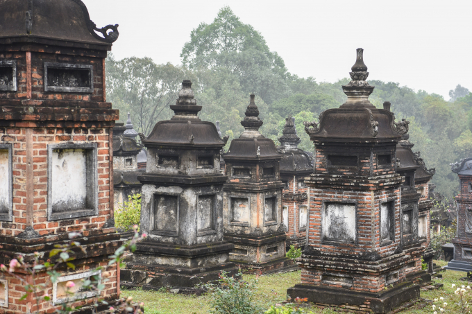 Chùa Bổ Đà là một trong những trung tâm Phật Giáo lớn nhất của dòng Thiền phái Trúc Lâm.