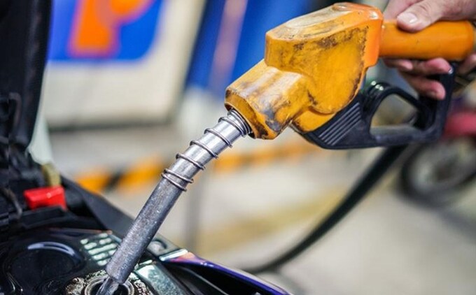 Tình hình căng thằng trên thế giới khiến giá xăng dầu thế giới trong những ngày vừa qua có biến động tăng, giảm nhẹ đan xen