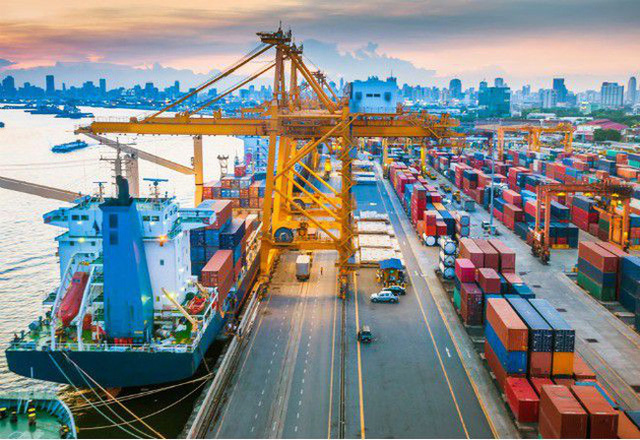 Nhiều vướng mắc trong vận tải đã được tháo gỡ, vận tải hàng hóa đã dần trở lại bình thường nhưng vận tải hành khách vẫn còn rất khó khăn do nhu cầu đi lại chưa phục hồi