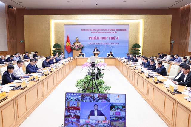Thủ tướng Phạm Minh Chính, Trưởng Ban Chỉ đạo Nhà nước các công trình, dự án quan trọng quốc gia, trọng điểm ngành giao thông vận tải (GTVT) chủ trì phiên họp thứ tư của Ban Chỉ đạo - Ảnh: VGP/Nhật Bắc