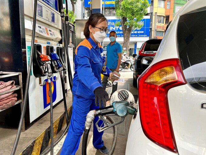 Ở kỳ điều hành này, cơ quan quản lý thực hiện thay đổi mức trích lập với các mặt hàng xăng dầu là không đáng kể.