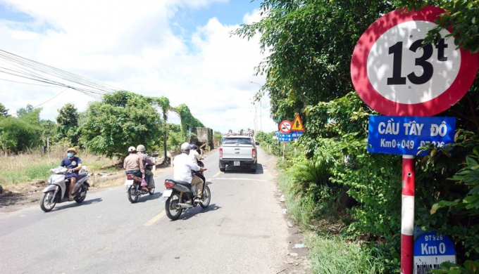 Cầu Tây Đô nối thị trấn Phong Điền và xã Nhơn Ái, huyện Phong Điền
