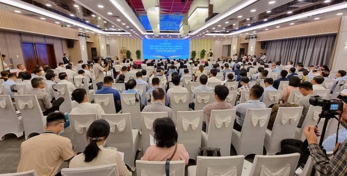 Quang cảnh tại Diễn đàn phát triển dịch vụ logistics trên Hành lang kinh tế Đông Tây