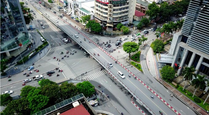 Dự án cầu vượt nút giao Đường tỉnh 427 với đường sắt Bắc - Nam và Quốc lộ 1A (cầu vượt Dương Trực Nguyên), huyện Thường Tín có tổng chiều dài dự kiến khoảng 680 m