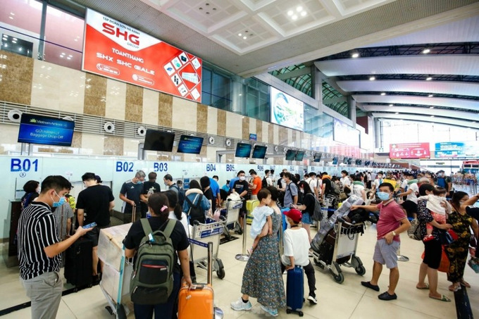 Trong 4 ngày nghỉ lễ sẽ có khoảng 410.000 lượt khách, tăng 37% so với cùng kỳ 2022 và gần 2.500 lượt chuyến bay, tăng 17%