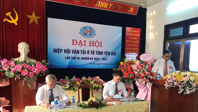 Đoàn Chủ tịch Đại hội