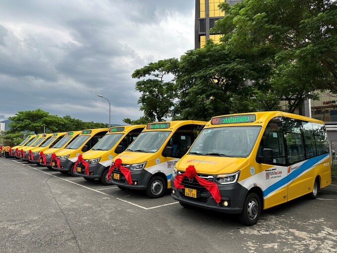 Dàn xe bus trợ giá phục vụ hành khách đảm bảo đúng tiếu chí, khách càng ngày đến với dịch vụ xe bus công cộng ngày càng đông