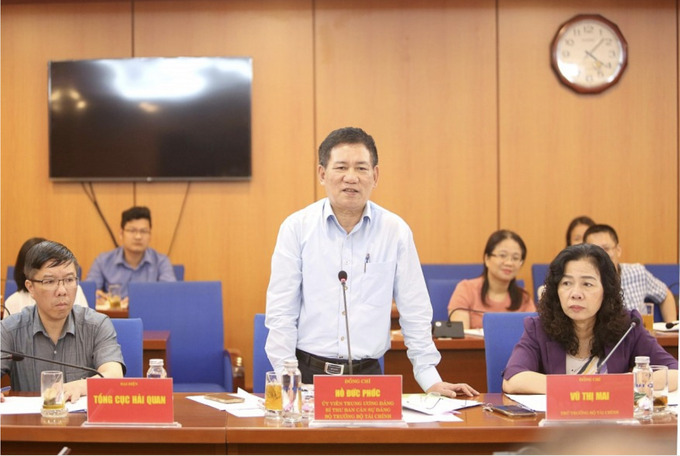 Bộ Tài chính Hồ Đức Phớc: Thực hiện đồng bộ các giải pháp để bình ổn giá xăng dầu