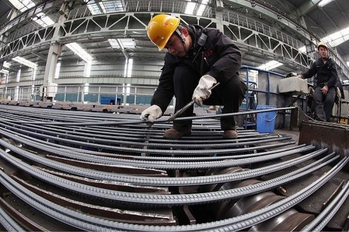 Thép Hòa Phát thông báo tăng giá sản phẩm từ ngày 16/3. Tại miền Bắc, giá thép cuộn CB240 ở mức 18,9 triệu đồng/tấn, loại D10 CB300 là 19,1 triệu đồng/tấn