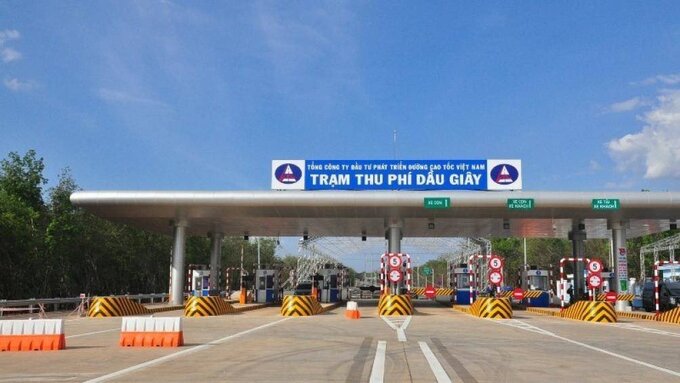 thu_phi_vec
