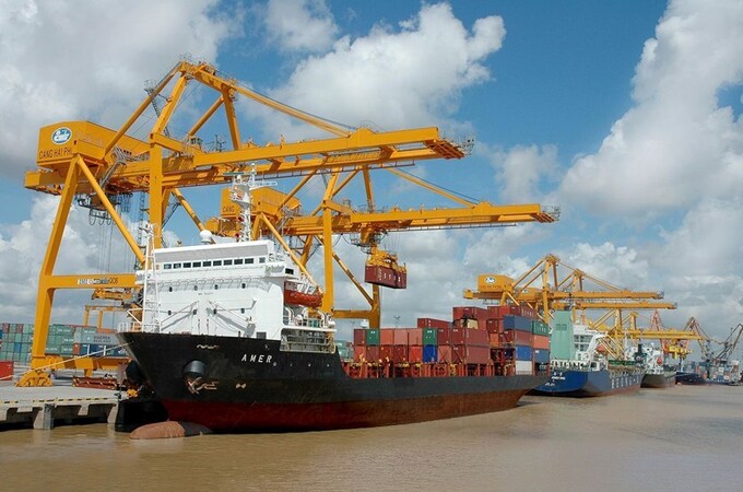 Khu thương mại tự do là bước tiến phù hợp với thực tế mạnh mẽ tiếp theo trong nền kinh tế đang ngày càng phát triển của Việt Nam.