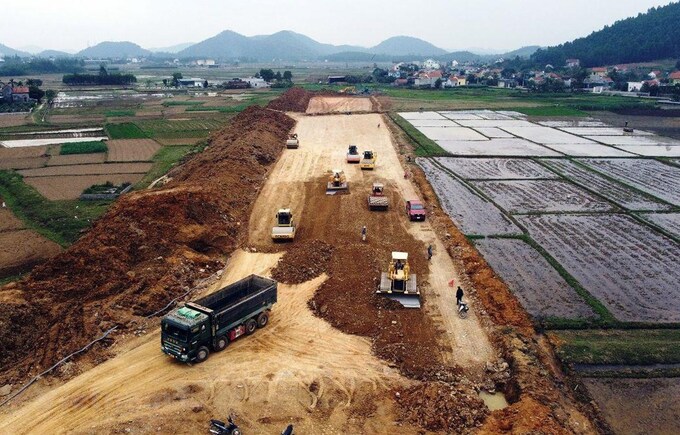 Bộ GTVT yêu cầu các Ban QLDA thực hiện công tác lựa chọn nhà thầu tư vấn khảo sát lập thiết kế kỹ thuật, dự toán, tư vấn thẩm tra, hoàn thành trước ngày 25/7/2022