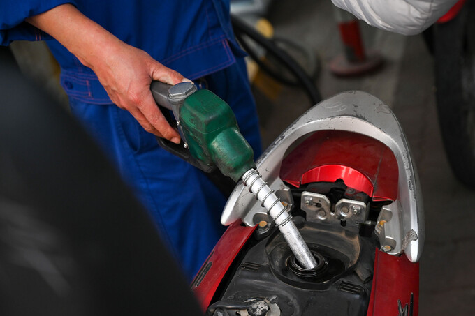 Mức tăng cao nhất trong kỳ điều hành này là của dầu diesel lên tới hơn 1.800 đồng/lít.