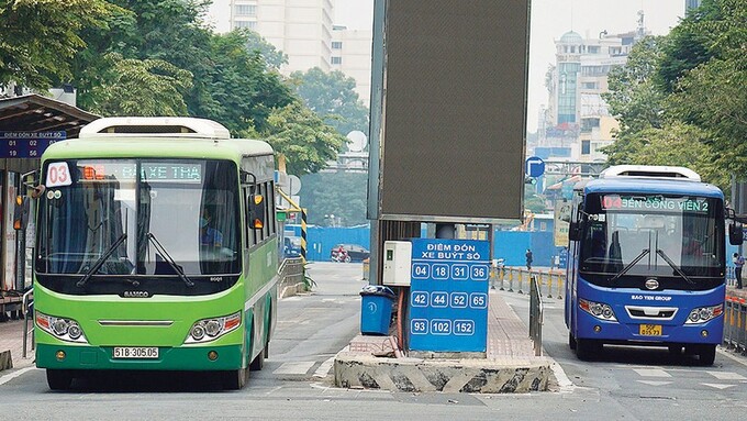 Thành phố sẽ xem xét dừng hoạt động các tuyến buýt không hiệu quả, không thể để tình trạng có tuyến trợ giá 95-96% bởi đây là lãng phí
