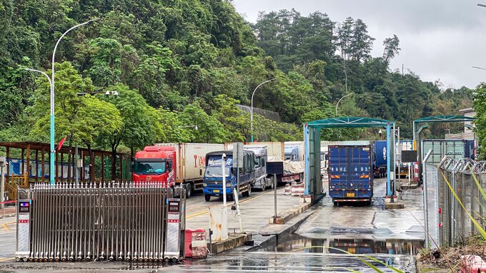 Hội đàm thống nhất nhiều phương án thúc đẩy vận tải 2 nước