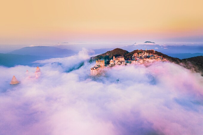 Sun World Ba Na Hills trong lần trở lại này thực sự gây choáng ngợp cho du khách
