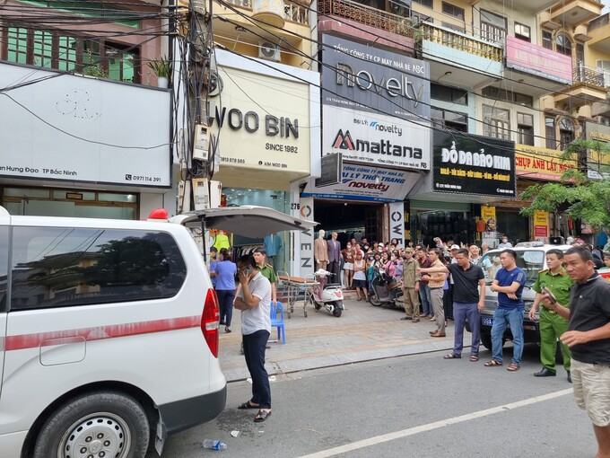 Hiện trường vụ án mạng.