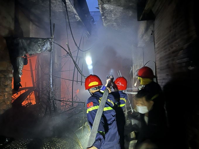 cháy chợ khe tre2