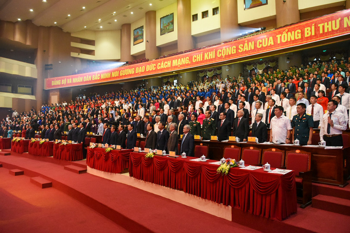 Toàn cảnh hội nghị.