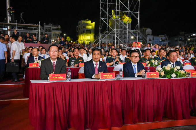 Ông Võ Văn Thưởng - Ủy viên Bộ Chính trị, Chủ tịch nước dự và phát biểu chỉ đạo tại Lễ kỷ niệm 60 năm Ngày Bác Hồ về thăm và chỉ đạo Đại hội đại biểu Đảng bộ tỉnh Hà Bắc lần thứ I (17/10/1963-17/10/2023).