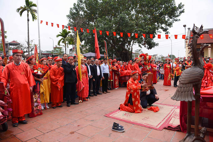 Lễ hội chém lợn từ lâu đã trở thành nét văn hoá của người dân làng Ném Thượng, nhằm tưởng nhớ vị Thành hoàng làng (sứ quân Nguyễn Thủ Tiệp hoặc tướng quân Đoàn Thượng) năm xưa chém lợn nuôi quân, đồng thời cầu mong một năm mới an lành, may mắn.