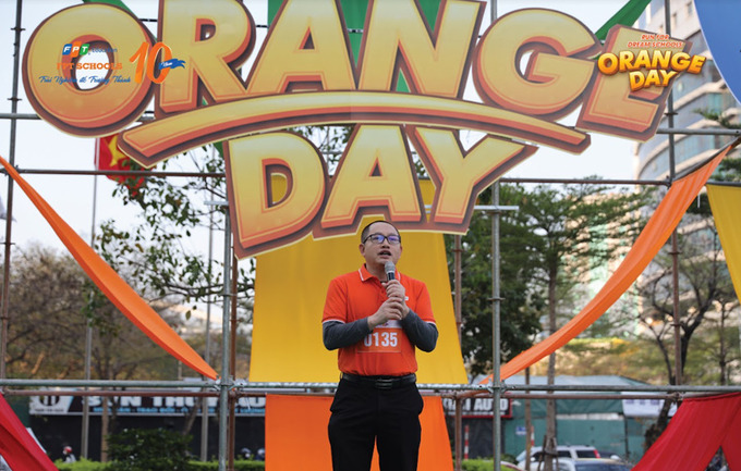 TS Nguyễn Xuân Phong tại FSchools Orange Day (Ảnh: FPT Schools)